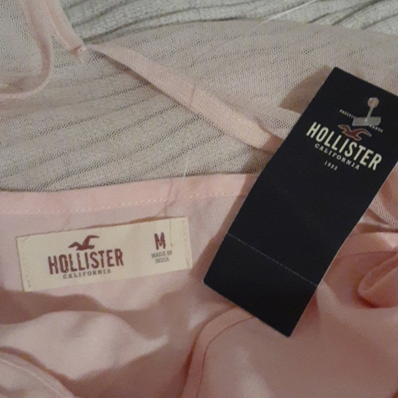 Hollister sheer pink t-shirt - Picture 2 of 2